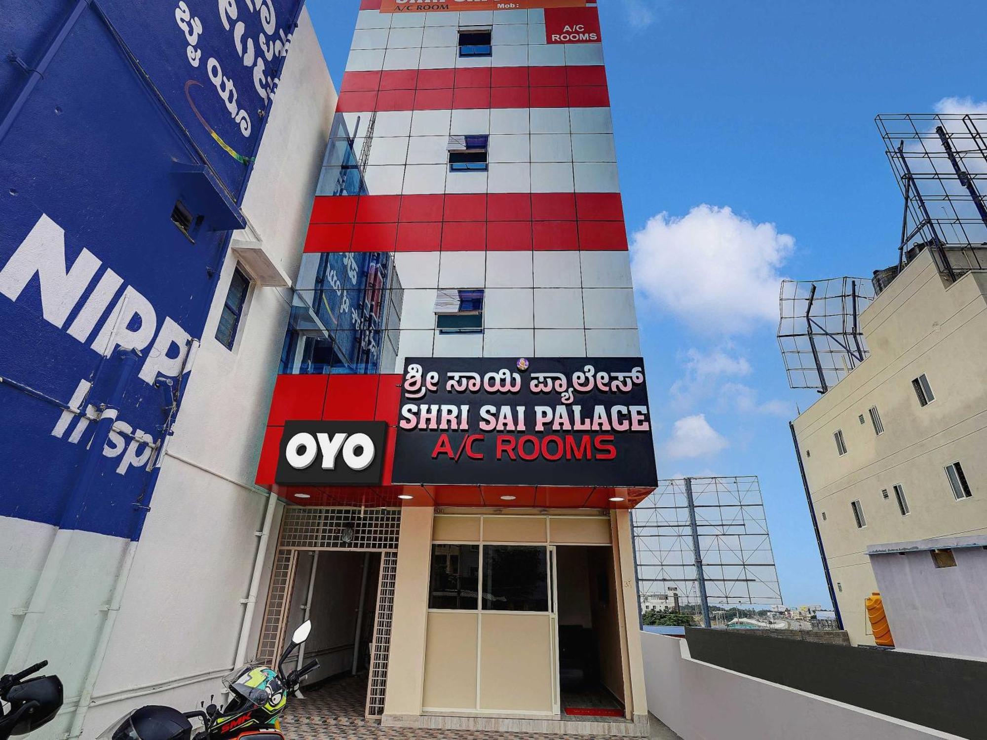 Oyo Flagship Shri Sai Palace Kumbalgod Exterior photo